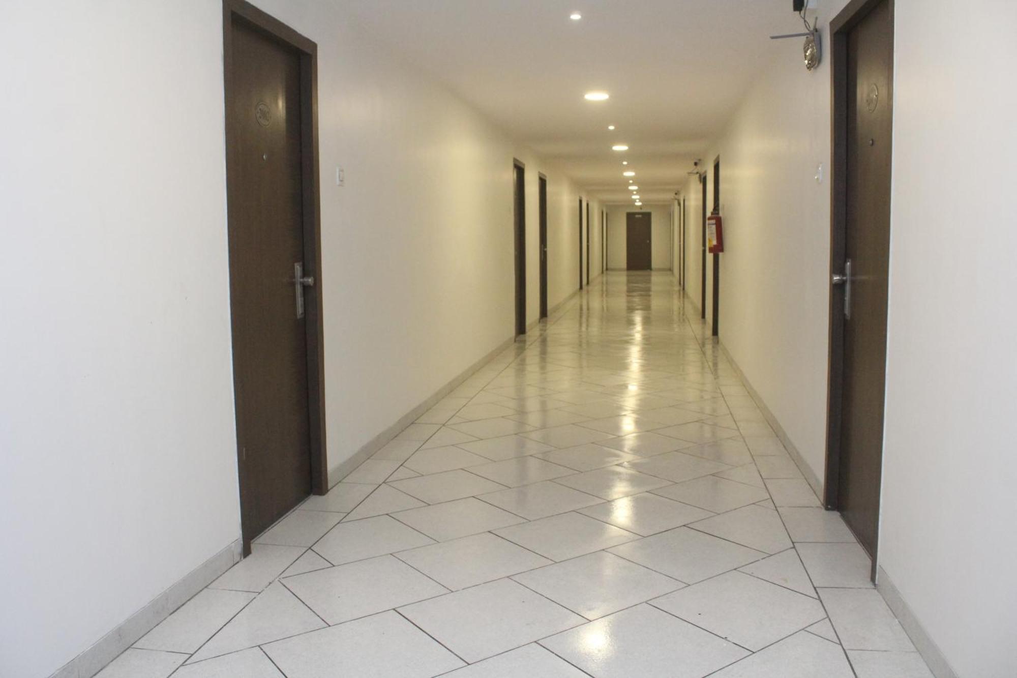 Hotel Western Court Boisar Exterior photo